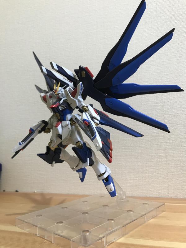 ビルダーズルーム - ガンプラ写真投稿 | アメイジングストライクフリーダム